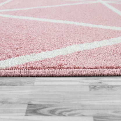 Modern Pink Area Rug for Living Room with Geometric Pattern - Stella Collection, Size: 5'3" x 7'3"