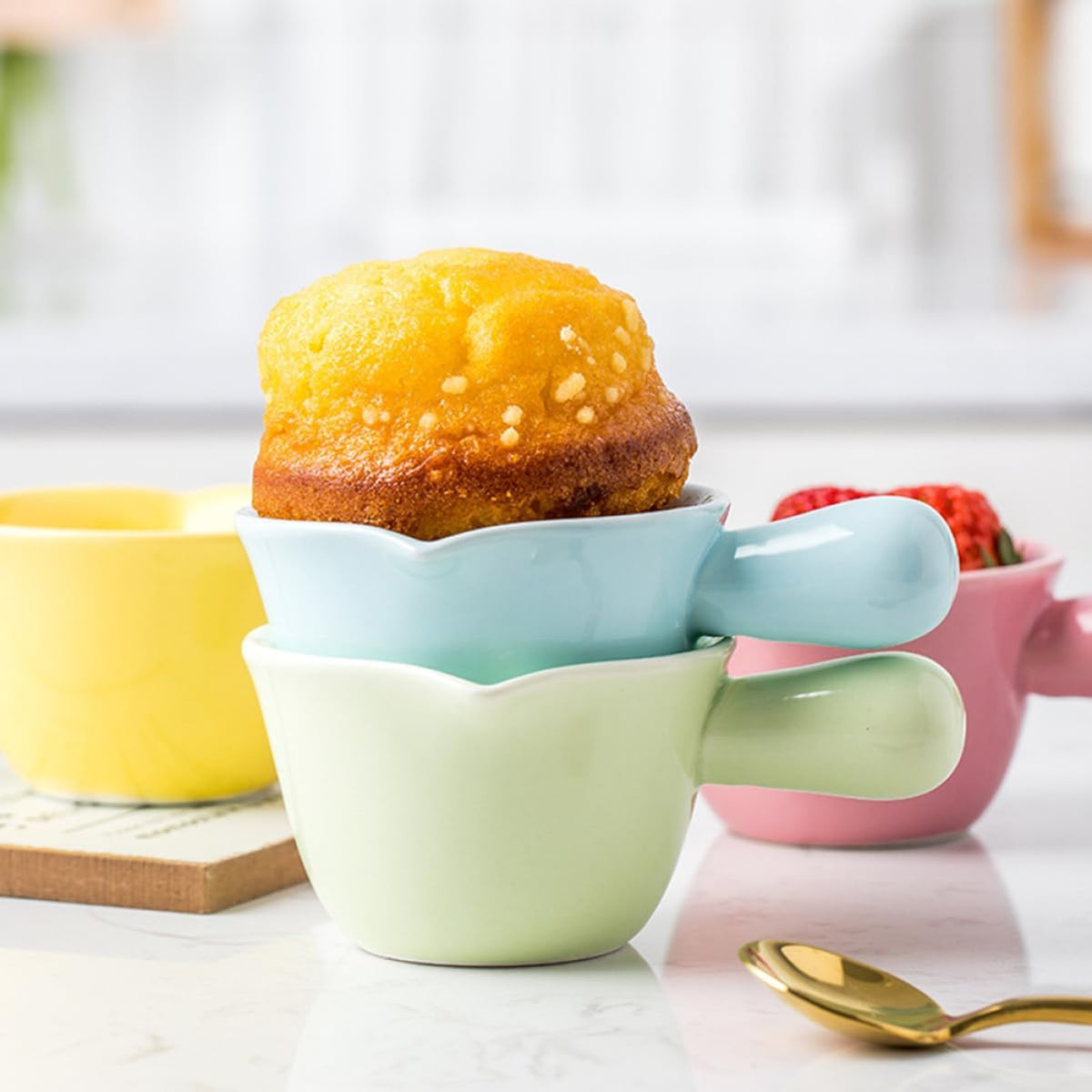Ceramic Milk Pot Handle Mini Stockpot for Cooking Porridge and Sauces High-temperature Resistant Ceramic Casserole for Gas Stoves and Microwaves Pink