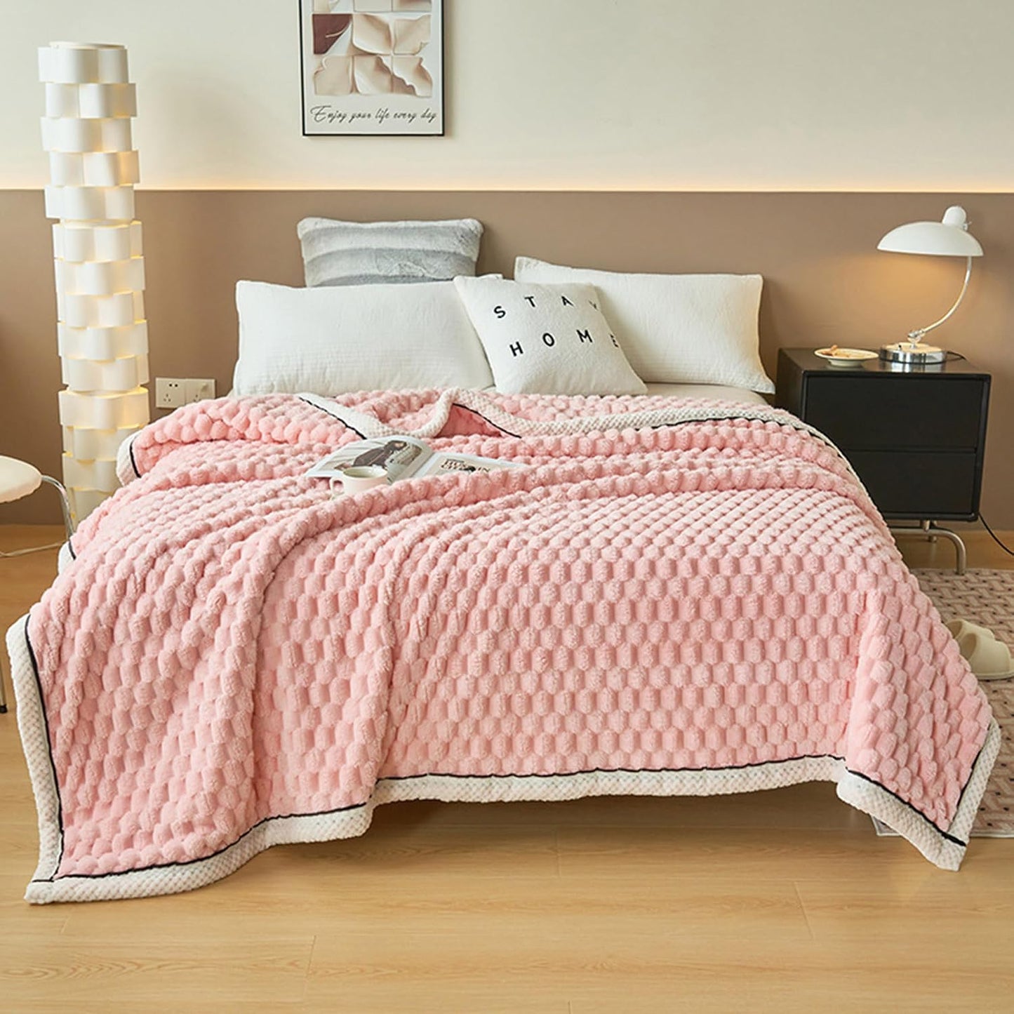 Versatile Blankets for Sofa Bedroom Bedspreads Camping, Super Soft Nap Throw Blankets Travel Blankets, Home Decoration Blankets, Easy to Maintain & Clean (200 * 150cm,Pink)