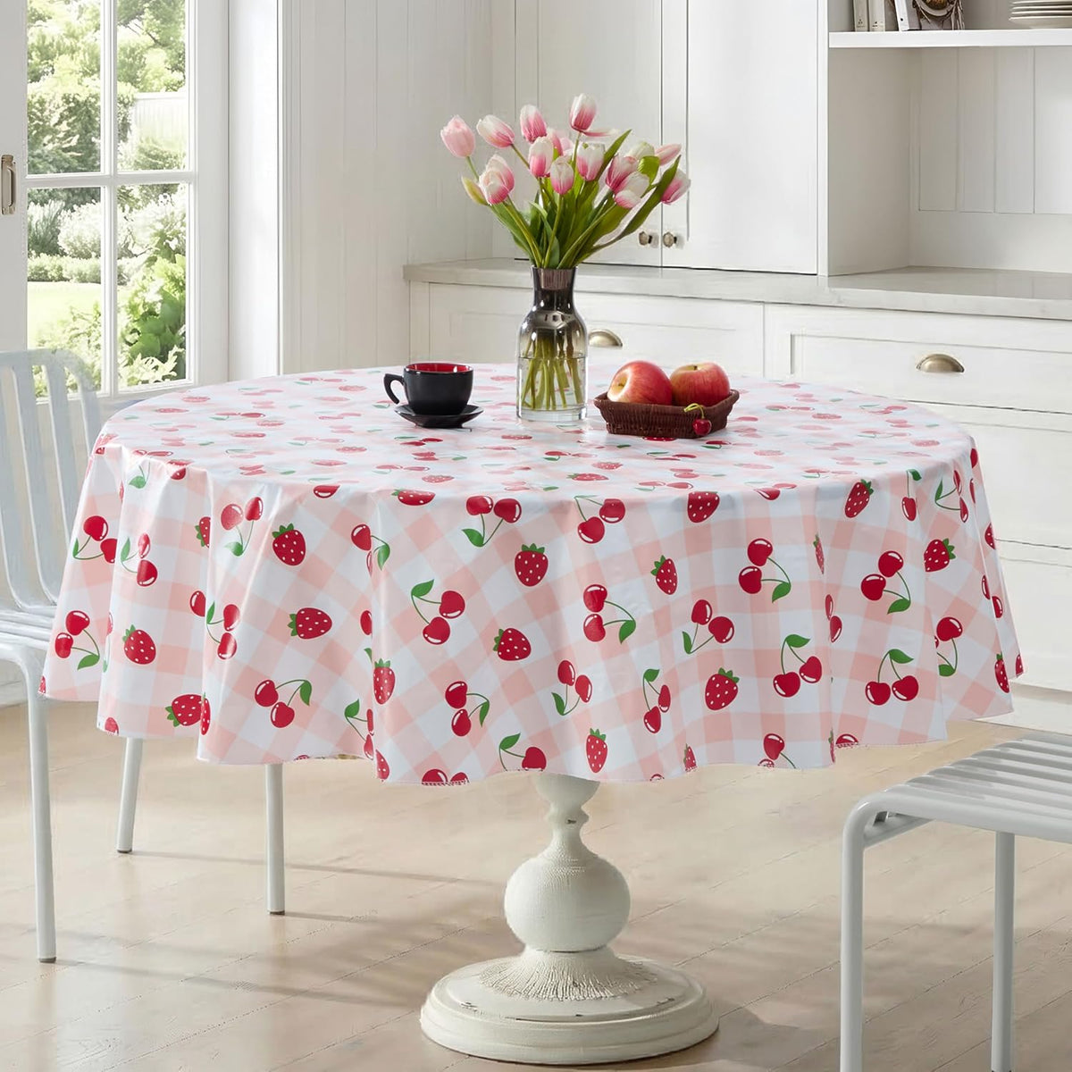 Newbridge Berry Sweet Pink Vinyl Kitchen Tablecloth, 70 Inch Round