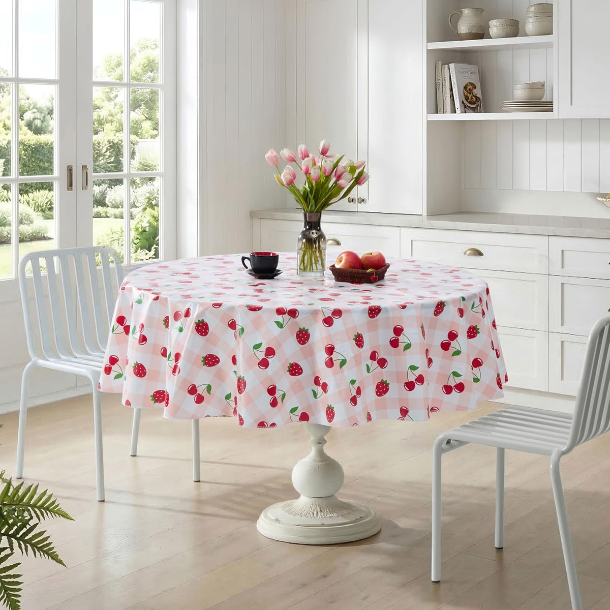 Newbridge Berry Sweet Pink Vinyl Kitchen Tablecloth, 70 Inch Round