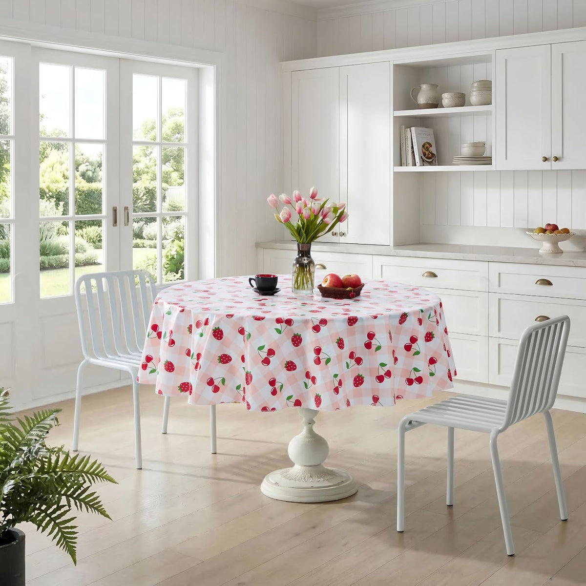 Newbridge Berry Sweet Pink Vinyl Kitchen Tablecloth, 70 Inch Round