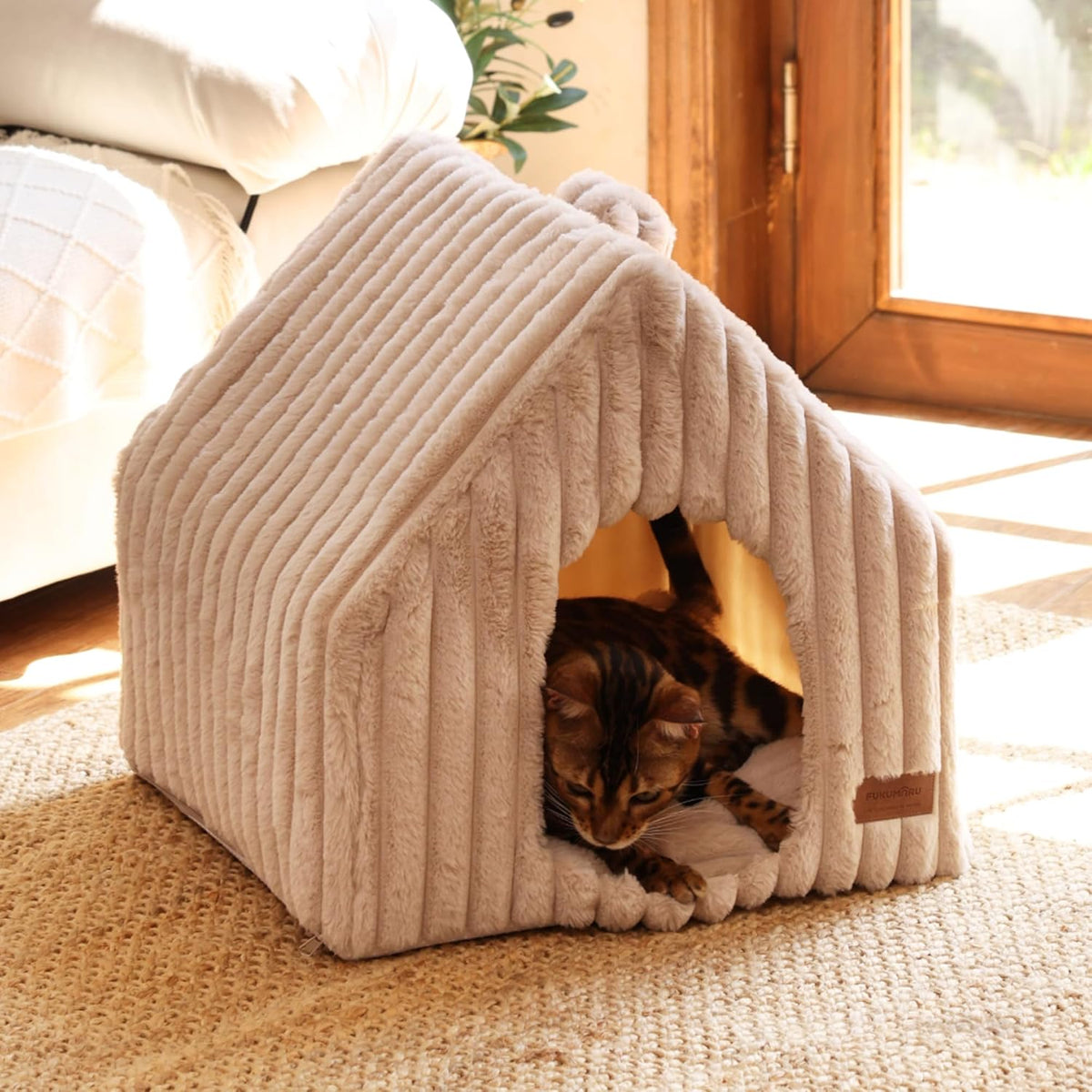 Cat Bed Cave, Enclosed Washable Covered Dog Bed with Support Frame