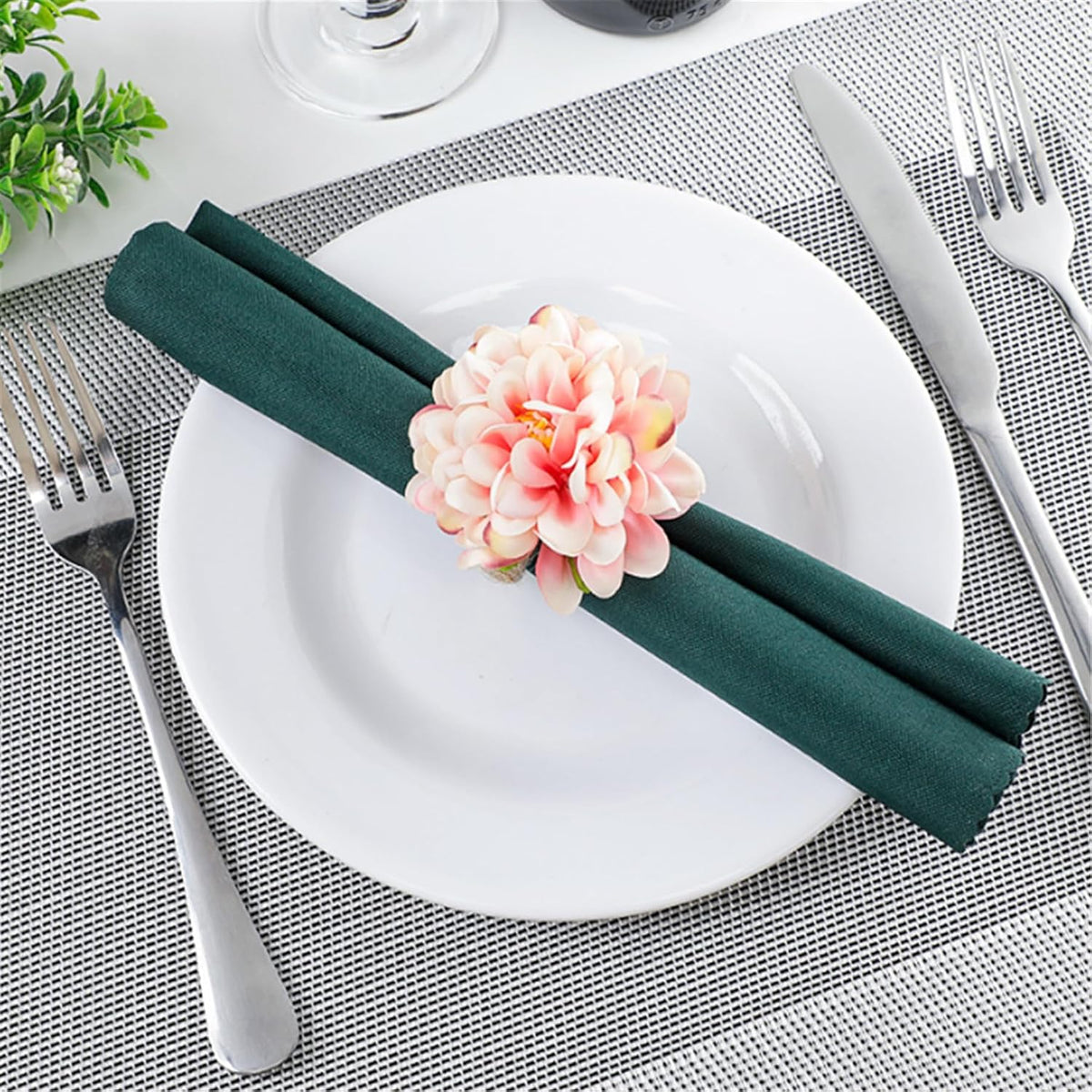 Flower Napkin Rings Set of 12 Floral Napkin Holder Handcraft Flower Napkin Rings Wedding Table Decoration for Valentine's Day Wedding Banquet Birthday Party (Pink)