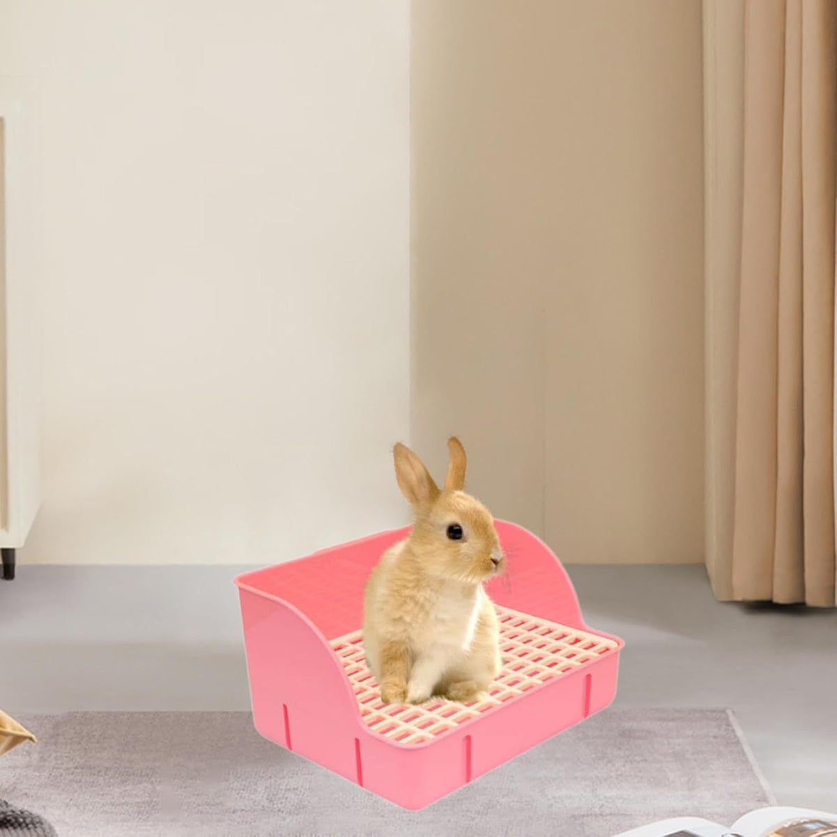 Corner Rabbit Litter Pan, 11.4 x 8.7 x 6.1 in Small Animal Potty Tray with Removable Grate for Guinea Pigs, Ferrets and Chinchillas