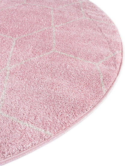 Lattice Frieze Rug – 4' 1 x 6' 1 Oval Light Pink Easy-Clean Area Rug – Modern Trellis Pattern, Soft for Bedrooms and Nurseries