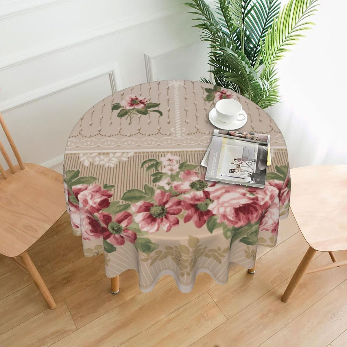 Romantic Victorian Pink Floral Round Tablecloths 60 Inch Decorative Washable Fabric Table Covers for Dining Kitchen Party Outdoor