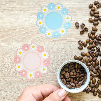 Coasters for Drinks, Cute Coaster for Coffee Table Set of 4 Non-Slip PVC Silicone Coasters for Tabletop Protection, Daisy Flower Pattern Heat Insulation Placemat (2 Pink+2 Blue)