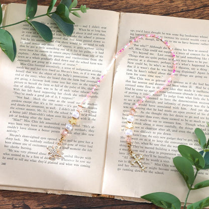 Christian Cross Beaded Bookmark, Pink Beaded Wire Metal Bookmark for Women & Man, Lightweight Aesthetics Book Mark for Book Lovers Student Teacher Bookish Accessories Gift