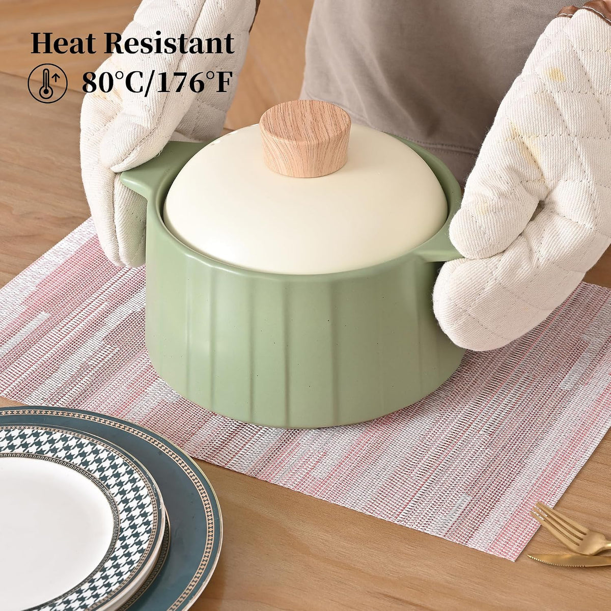 Leetaltree Misty Rose Placemats Set of 6 - Heat Resistant Non-Slip Place mats for Dining Table, Washable Durable PVC Vinyl Woven Table Mats（Misty Rose, 6）