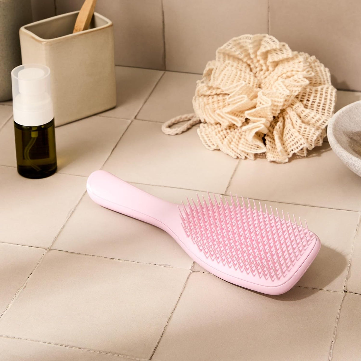 Ultimate Detangler Brush, Straight to Wavy, Millennial Pink