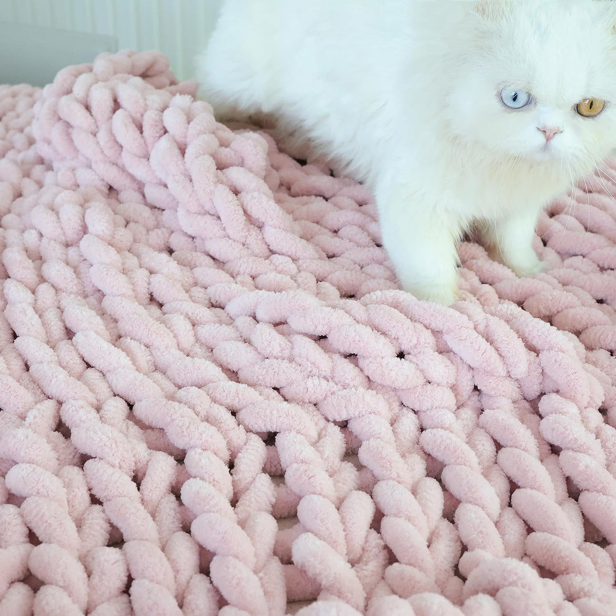 Chenille Chunky Knit Throw Blanket,Handmade,40×50,Light Pink