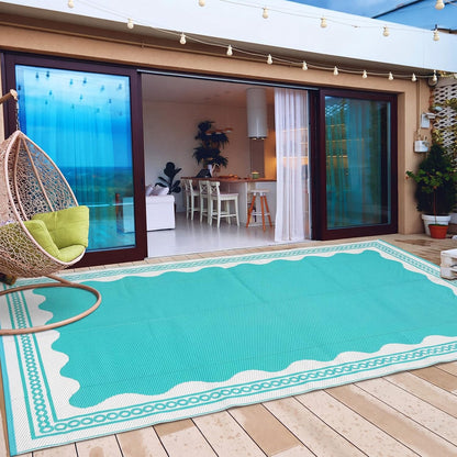 Scalloped Outdoor Patio Rug, 6 x 9 ft Non-Slip Plastic Straw Carpet Indoor Outdoor Area Mat for Outside Rv Camping Deck Pool Beach Porch Backyard (Aqua Blue, White)