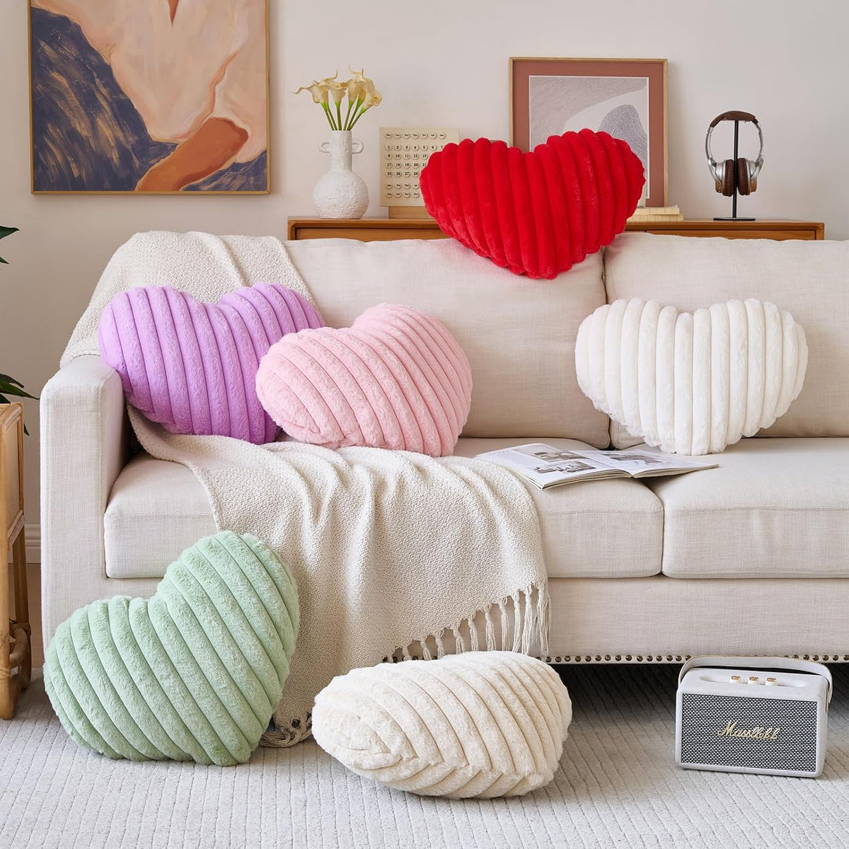 Heart Pillow, Heart Shaped Pillow with Soft Plush for Couch Bed, Decorative Throw Pillows for Bedroom Livingroom, Cozy Heart Pillows Home Decor Pillow Cushion (Pink, Large 19.6" x 15.7")