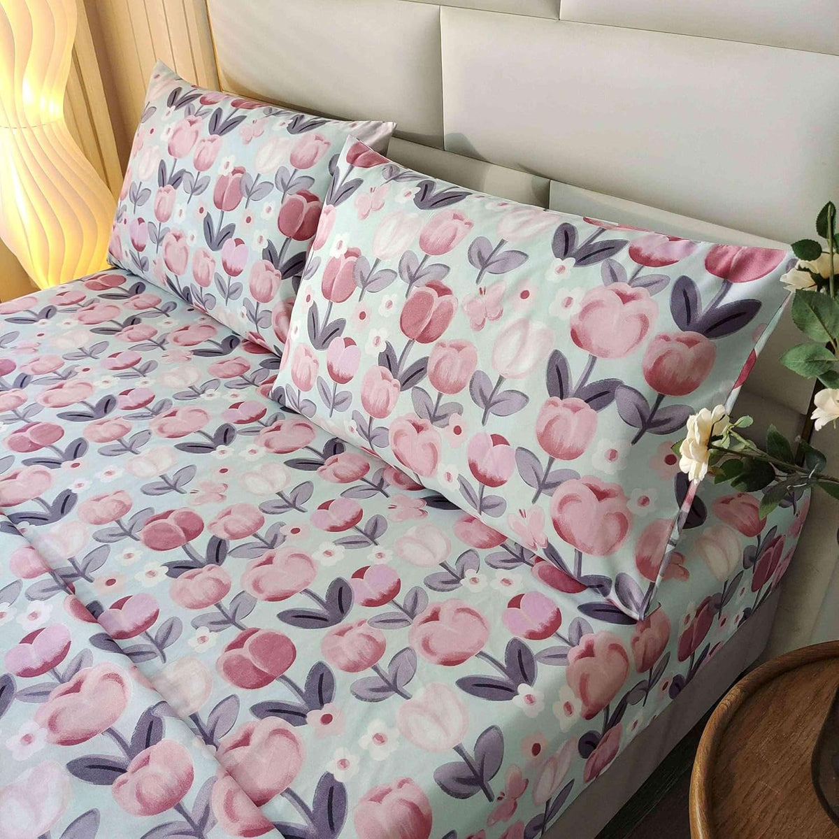 4 Pieces Pink Floral Queen Sheets Set, Soft Microfiber Floral Sheets Queen Size Deep Pocket, Sweet Romantic Pink Flower Bed Sheet All Season