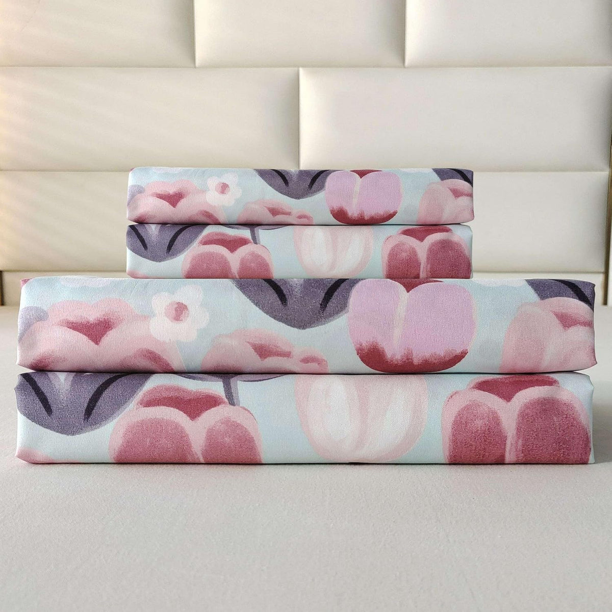 4 Pieces Pink Floral Queen Sheets Set, Soft Microfiber Floral Sheets Queen Size Deep Pocket, Sweet Romantic Pink Flower Bed Sheet All Season