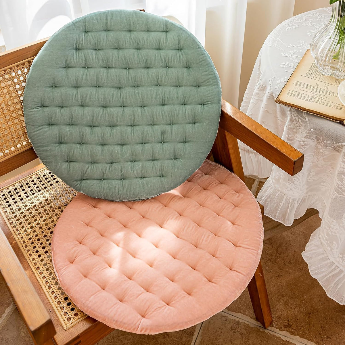 Luxury Velvet Chair Pad Seat Cushion Soft and Comfy Chair Cushion Solid Color Round Seat Pad Cushion for Kitchen Dining Office Chair (Pink,17"x17")