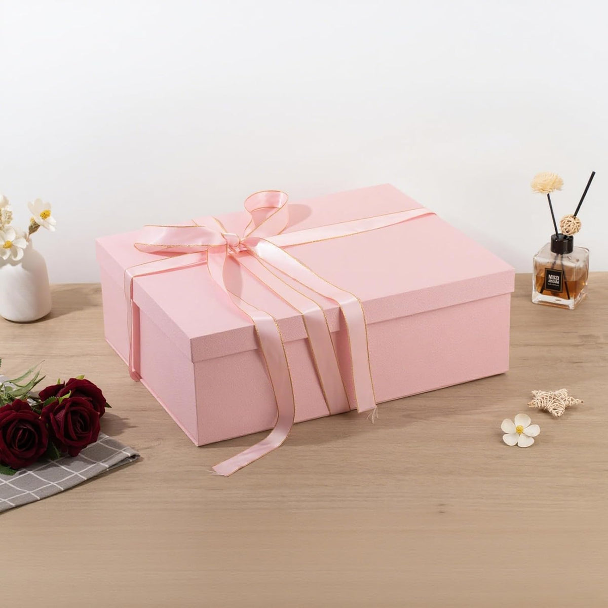 Extra Large Gift Box 16.5x13x5.5 inches,Pink Gift Boxes with Lids for Presents,Perfect for Birthday,Valentine's Day,Christmas,Anniversaries,Contains Card,Ribbon,Shredded Paper Filler.