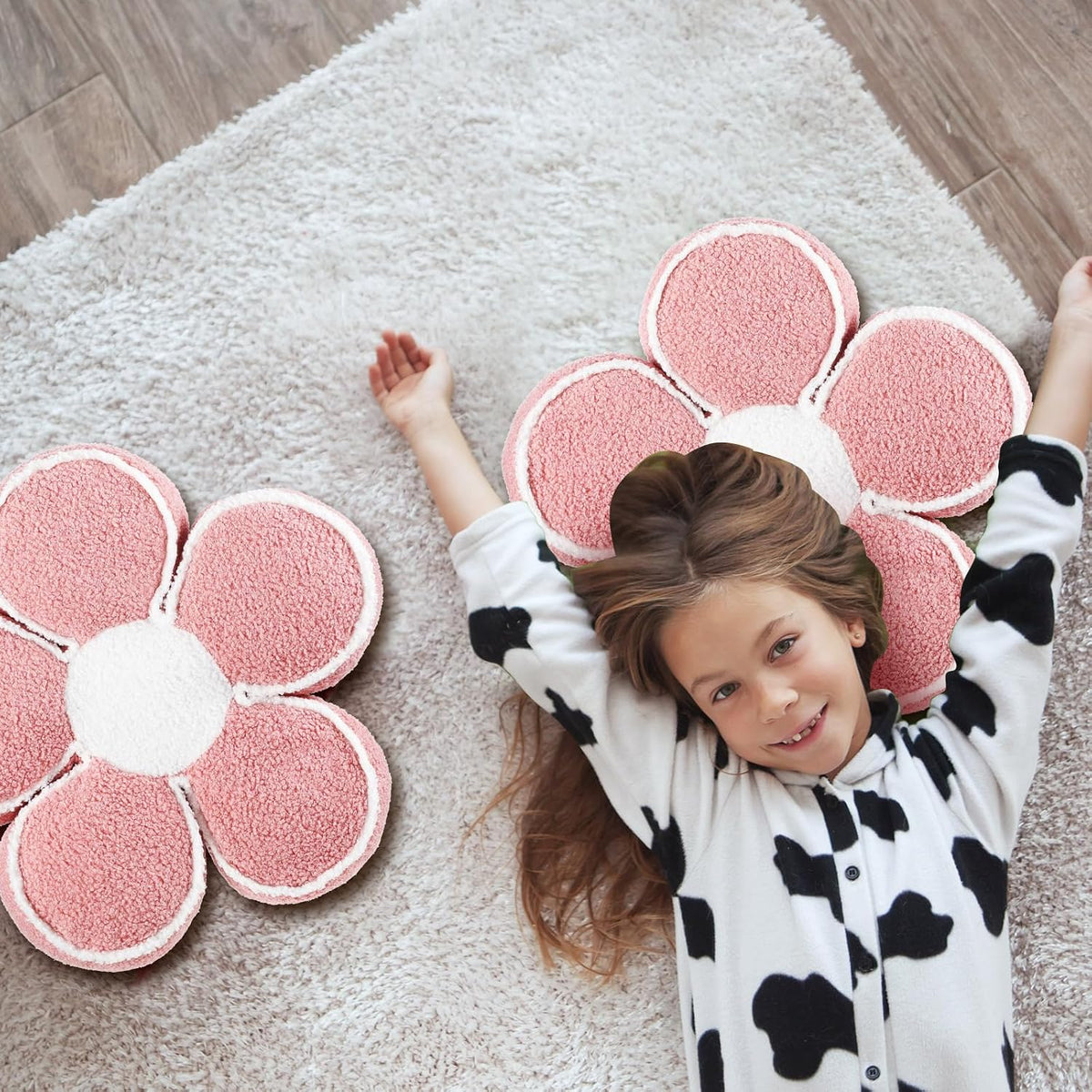 2 Pack Flower Pillows Cute Flower Shaped Pillows Daisy Pillow Throw Soft Floor Cushion for Living Room Bedroom Sofa Couch Winter Warm Decoration 15.7 Inch(Pink)