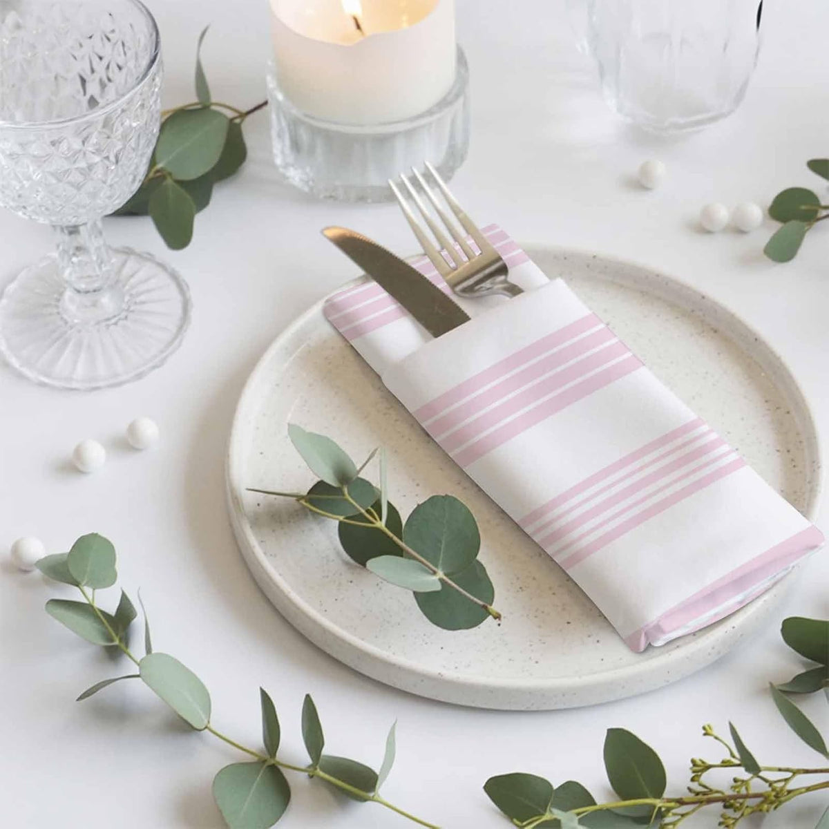 Pink Stripes Cloth Napkins Set of 4, Holiday Napkins for Baby Shower, Modern Boho Simple Lines Art Washable Reusable Dinner Napkin for Cocktail Wedding Party, 20 x 20 Inch