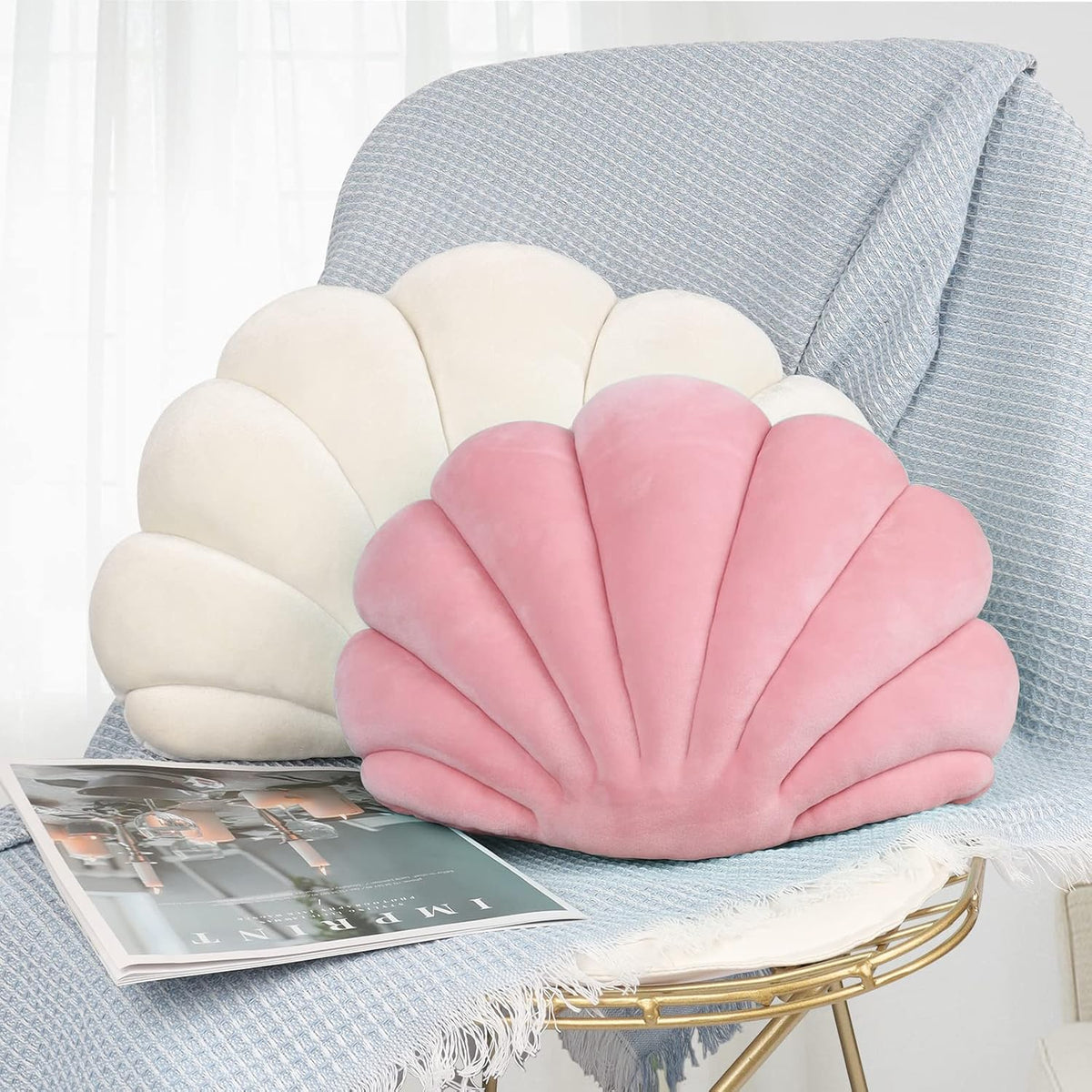 Seashell Pillow Sea Shaped Decorative Princess Throw Pillow 3D Velvet Soft Ocean Cute Throw Pillows for Bed Couch Chair Sofa Room 13.4 X 9.8 inch