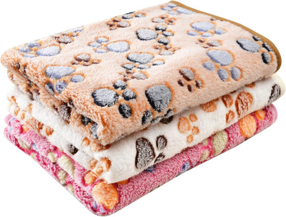 Blanket-Premium-Flannel-Medium-Printed Throw for Cats Dog Puppy Animals Soft Fluffy Fleece Pet Blankets Cozy Warm Sleep Mat Cute Paw Pink