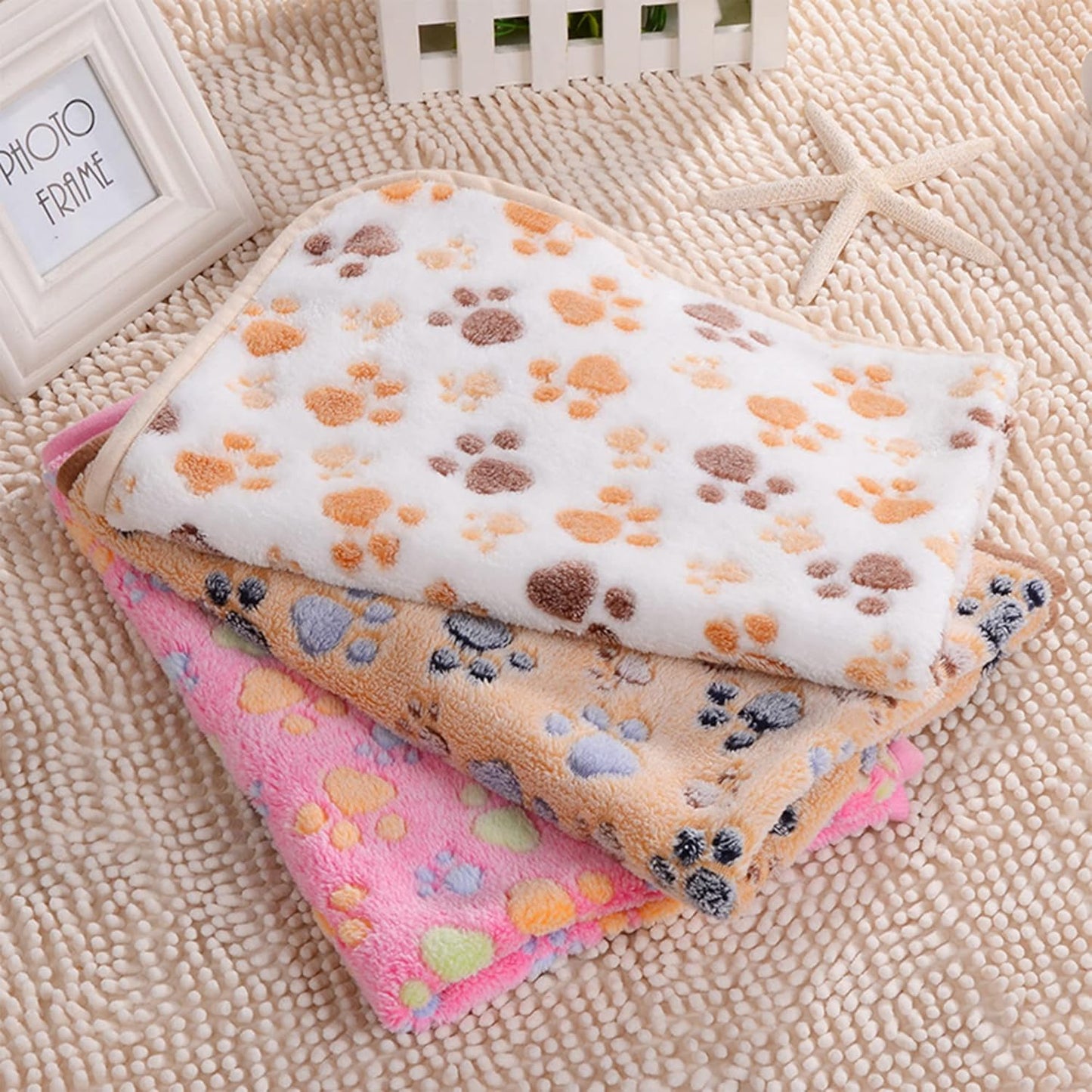 Blanket-Premium-Flannel-Medium-Printed Throw for Cats Dog Puppy Animals Soft Fluffy Fleece Pet Blankets Cozy Warm Sleep Mat Cute Paw Pink