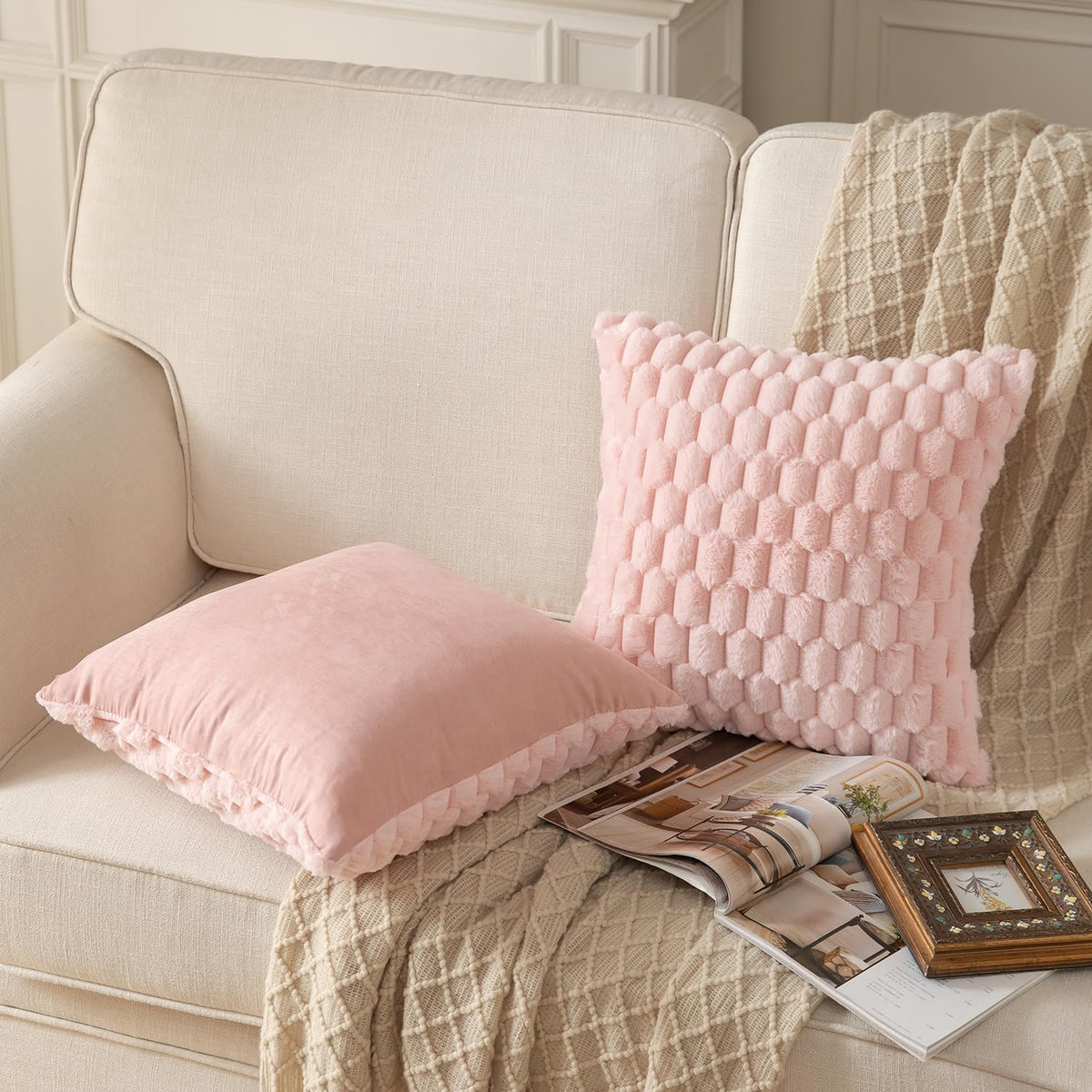 Pack of 2 Pink Super Soft Plush Fluffy Decorative Throw Pillow Covers 18x18 inch Faux Fur Wool Velvet Cushion Covers Pillow Cases Couch Sofa Bed Living Room