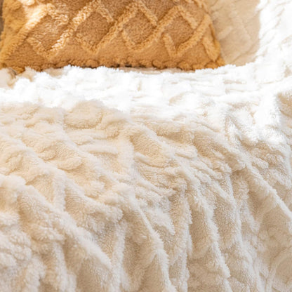 Plush Throw Blanket Sofa Cover - Soft & Comfortable Multifunctional Slipcovers for Living Room Chair, Couch, Bed - Modern Decorative Travel Blanket & Nap Throws - Armchair Sofa Towel