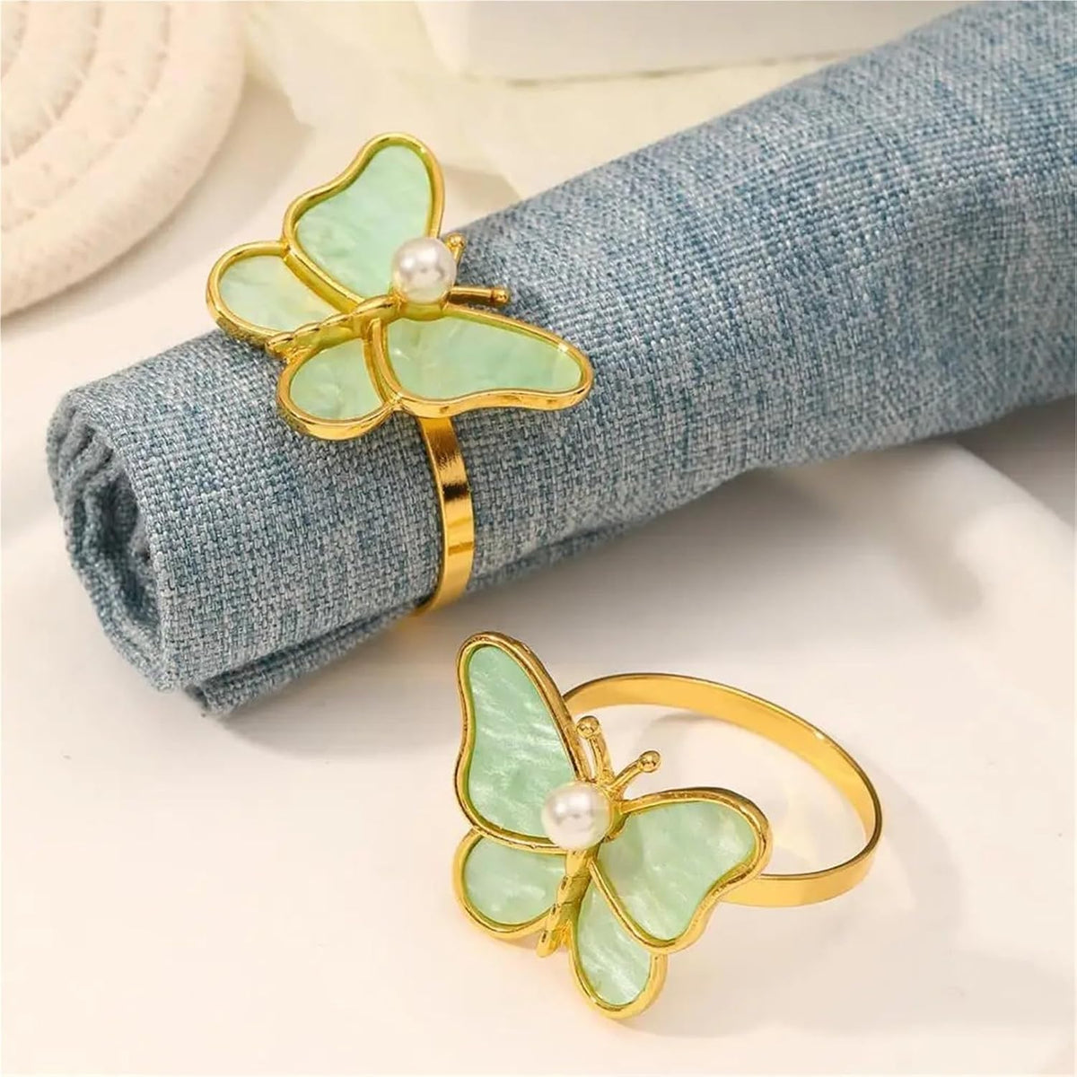 Napkin Rings Napkin Ring Faux Pearl Design Napkin Holder Alloy Butterfly-Shaped Napkin Buckle Table Decor Home Supplies(Pink)