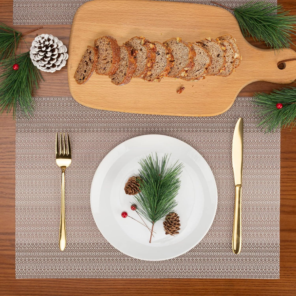 Placemats Set of 8, Washable Vinyl Woven Placemats, Heat Resistant & Wipeable Table Mats for Kitchen Dining Table (Pink Gold)