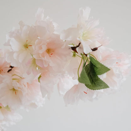 KBREE 47.2 inches Cherry Blossom Branches, 3 Pieces Artificial Flower Branches, Extra Long Pink Flower Stems for Vase, Cherry Blossom Decor for Home Weding Party or Office (Pale Pink)