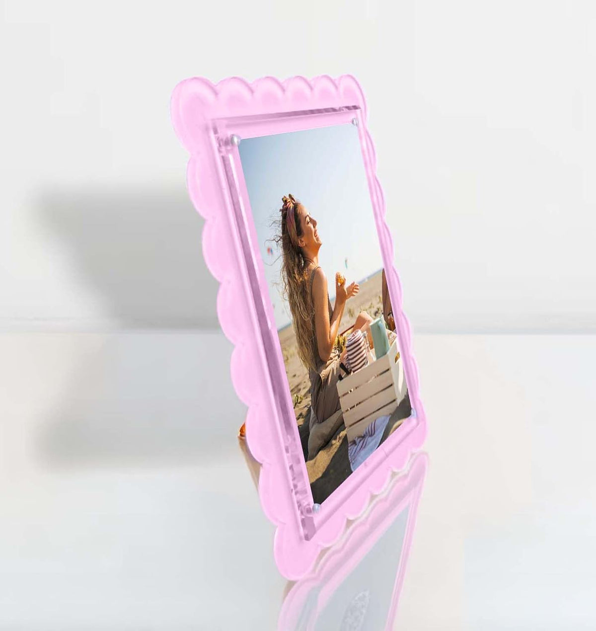 2‑Pack 5×7 Scalloped Acrylic Photo Frames – Pink Magnetic Floating Display, Dual Orientation Tabletop Frames, Modern Minimalist Gift Décor