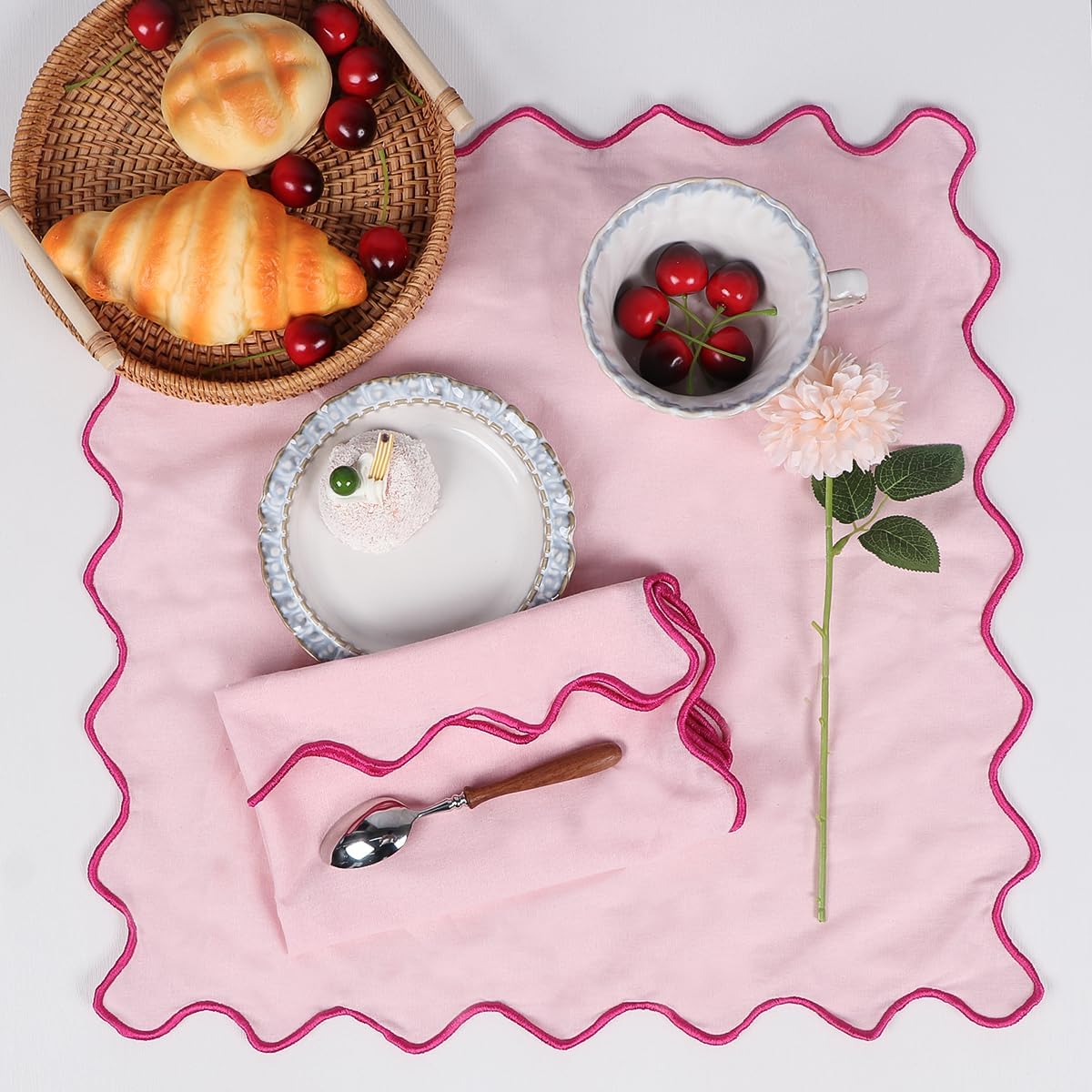 Dinner Napkins, Cotton Linen Blend Napkins Set of 4 Perfect for Parties Dinners Weddings Cocktail Christmas Cloth Napkins Washable & Reusable 18x18 (Pink, 18" x 18", 4PCS)