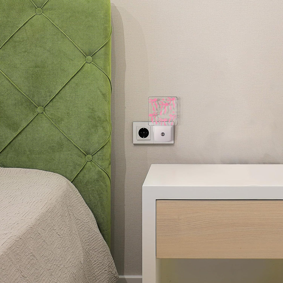 2 Pcs Pink Bow Night Lights Sensor Night Light Plug in Dusk to Dawn LED Lamps Gift for Indoor Bedroom, Bathroom, Toilet, Stairs, Kitchen, Hallway