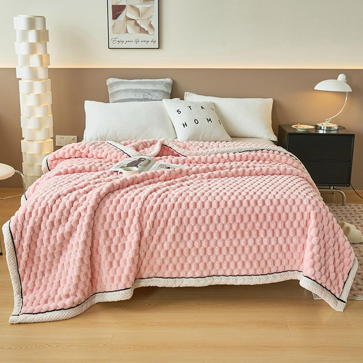 Versatile Blankets for Sofa Bedroom Bedspreads Camping, Super Soft Nap Throw Blankets Travel Blankets, Home Decoration Blankets, Easy to Maintain & Clean (200 * 150cm,Pink)
