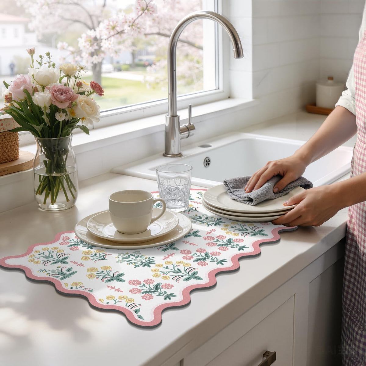 Scalloped Floral Dish Drying Mat, 12"x20" Coffee Mat Pink Pastoral