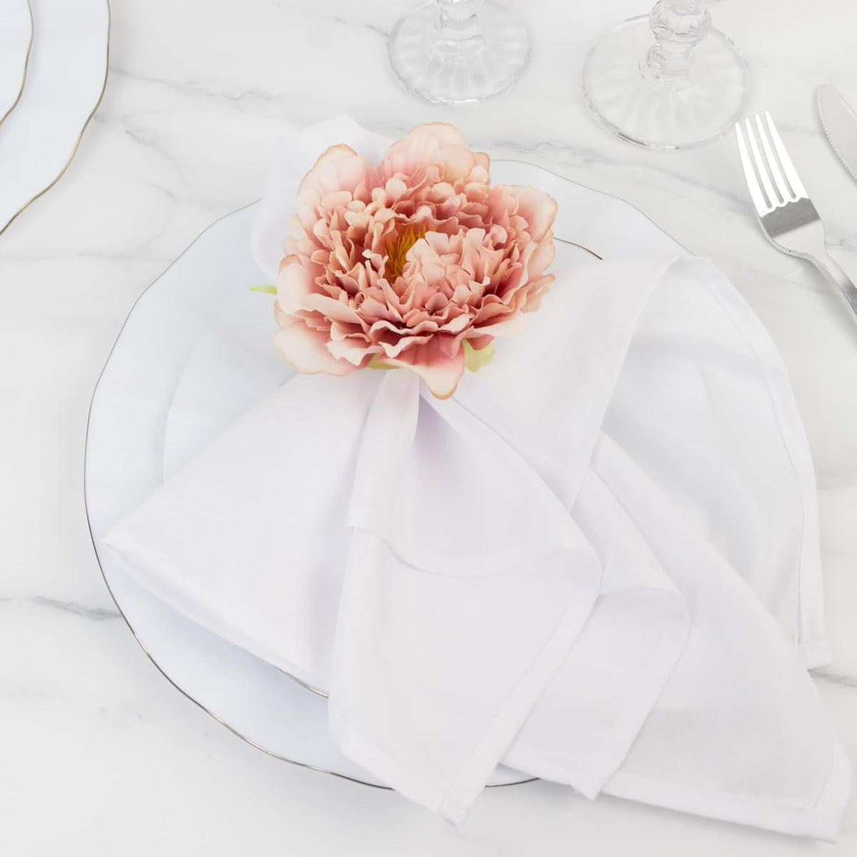 4-Pack Napkin Rings with Silk Peony Flower – Pink Floral Napkin Holders for Dinner Table Settings & Décor
