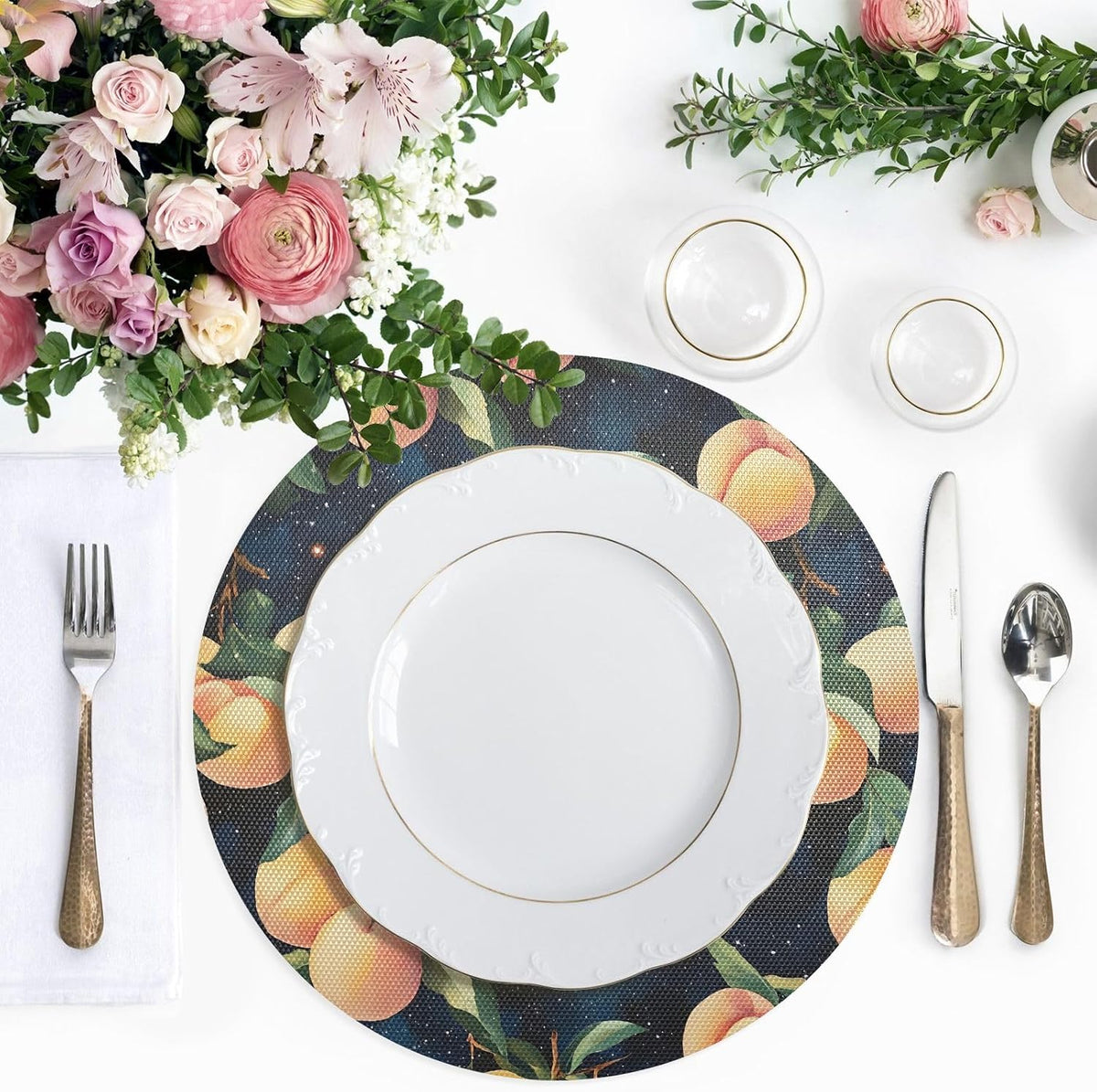 Peach Pattern Round Placemats, 6 Pack Heat Stain Scratch Resistant Table Placemats, Easy to Clean Table Mats for Dining Table 15.4 in