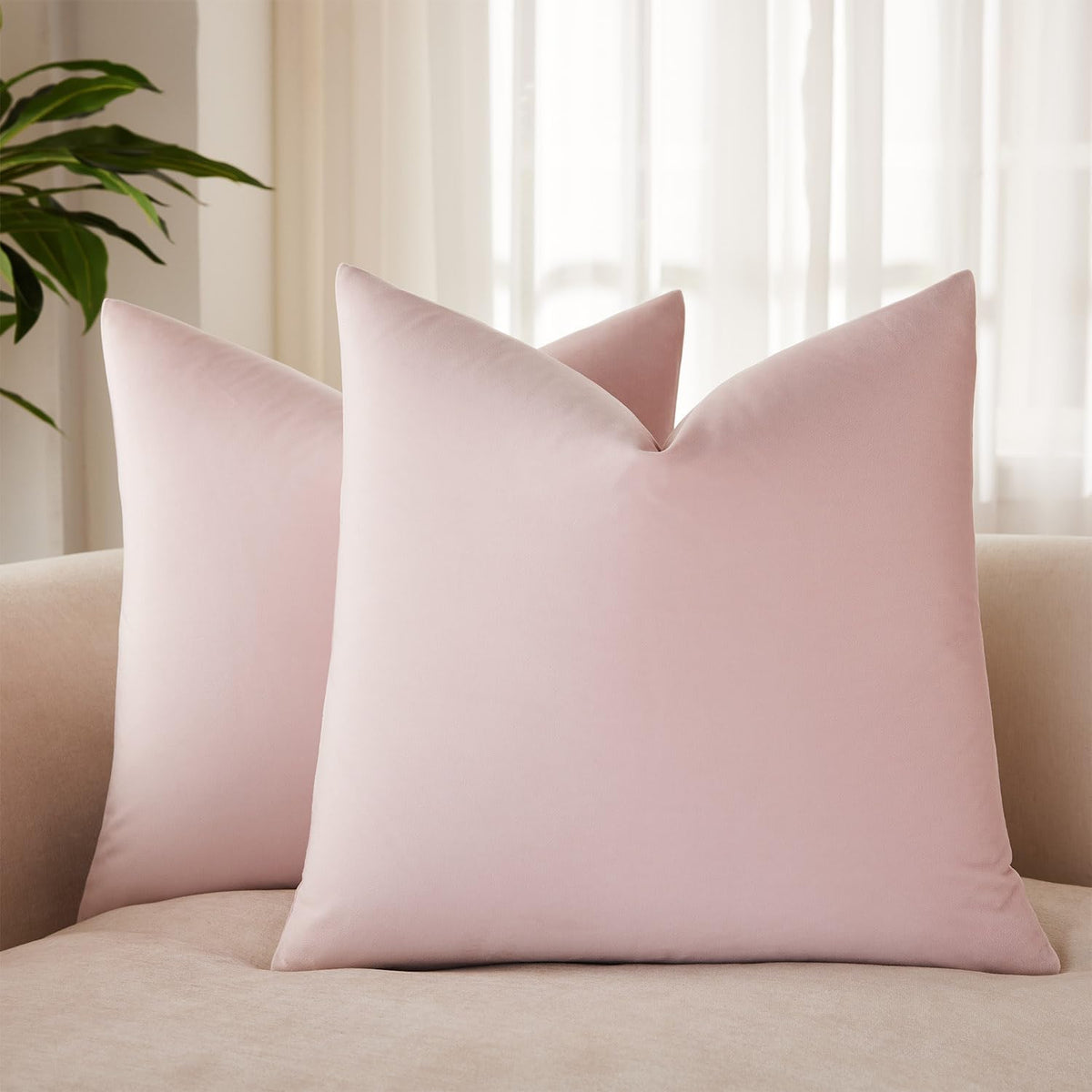 Throw Pillow Covers Set of 2 for Couch Bed Velvet Cushion Cover 14x14,Pink