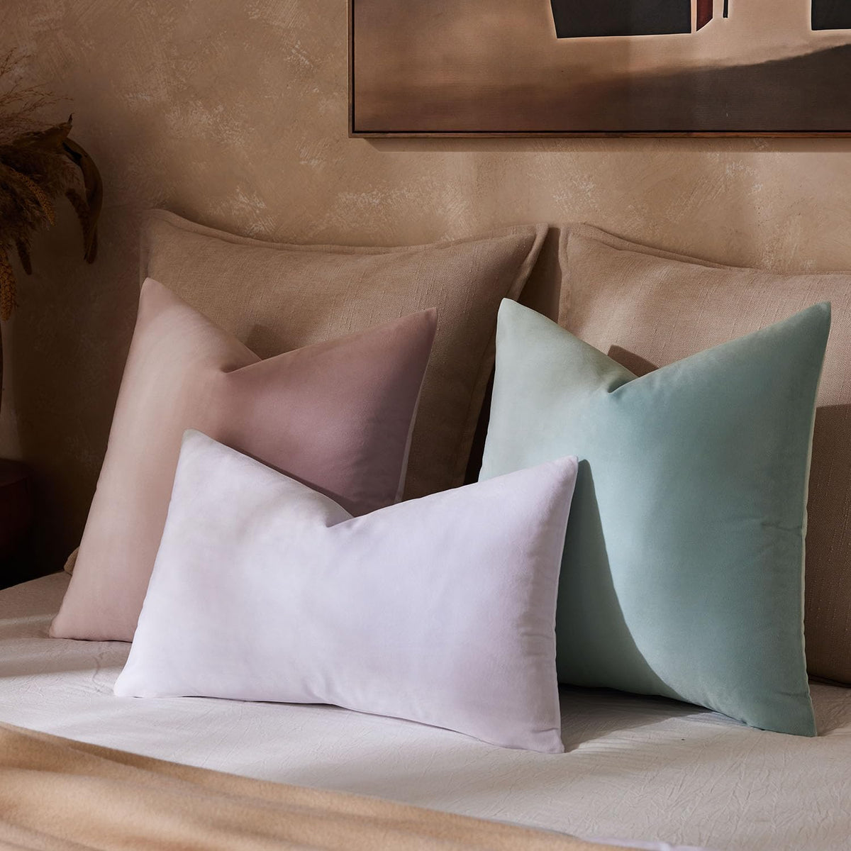Throw Pillow Covers Set of 2 for Couch Bed Velvet Cushion Cover 14x14,Pink
