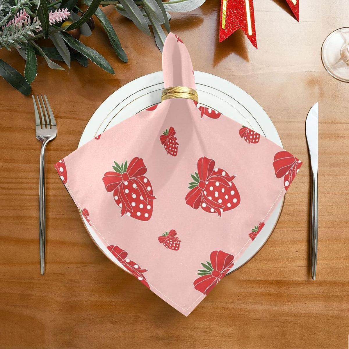 Cloth Dinner Napkin - Bow Tie Pink Strawberry Print Reusable Table Napkins 20x20IN for Hotel Wedding Party Set of 1