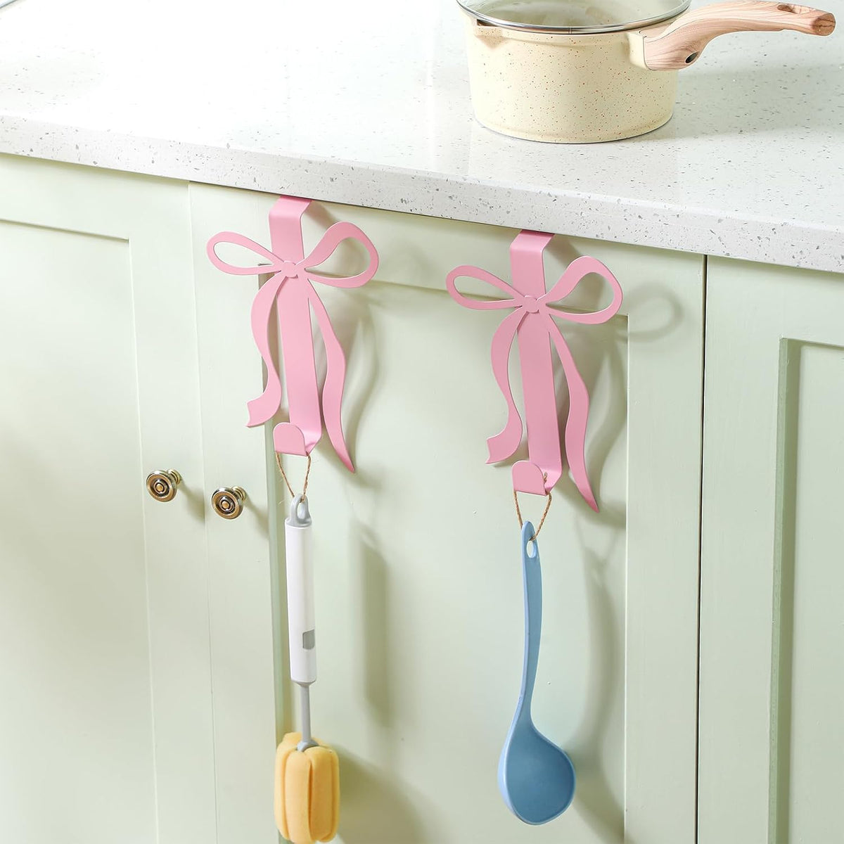 2 Pack Pink Bow Over the Door Hooks Metal Strong Door Hangers