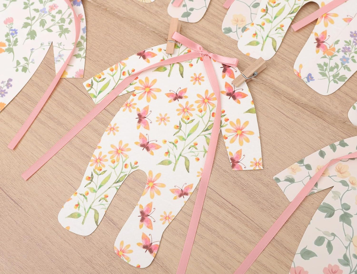 7pcs Neutral Baby Shower Bunting - Pink Baby Pajamas with Ribbon Bows, Gender-Revealing Neutral Party Supplies, Clothesline Birthday Party Banner (Baby Shower Banner Pink)