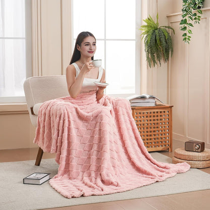 Pink Fleece Throw Blanket for Couch Sofa 50”x60” with Diamond Checkered