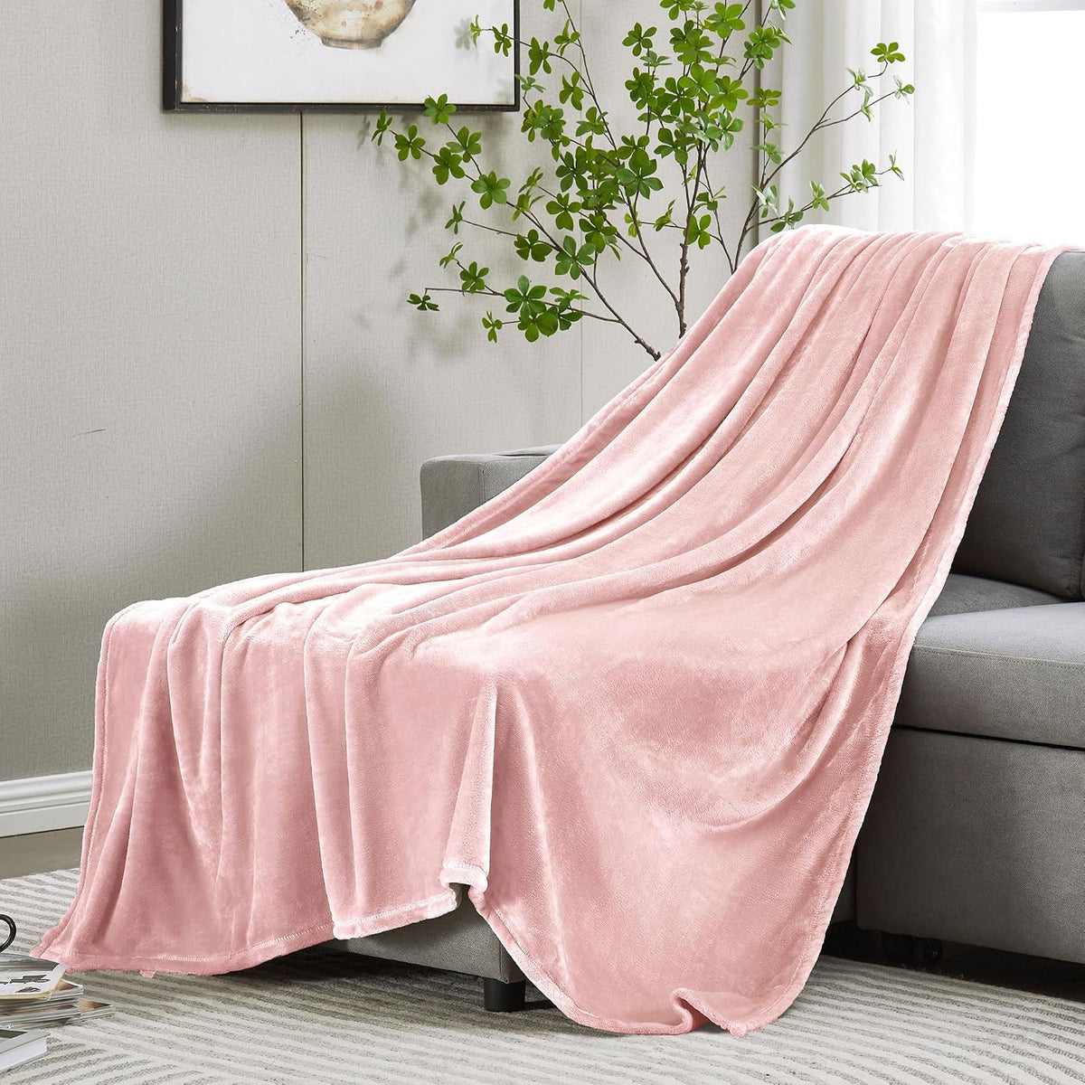 Soft Plush Fuzzy Fleece Throw Blanket for Couch Sofa Chair 50" x 60", Decorative Solid Lightweight Fluffy Velvet Blankets for Women Girl, Cozy Accent Shaggy Flannel Blanket for Bedroom, Pink