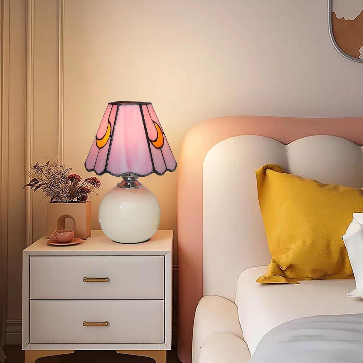 Tiffany Style Moon Mushroom Stained Glass Table Lamp Pink Cute Small Table Lamp Bedroom Bedside lamp Living Room Dining Room Office Decoration Desk lamp Home Decoration Creative Gift