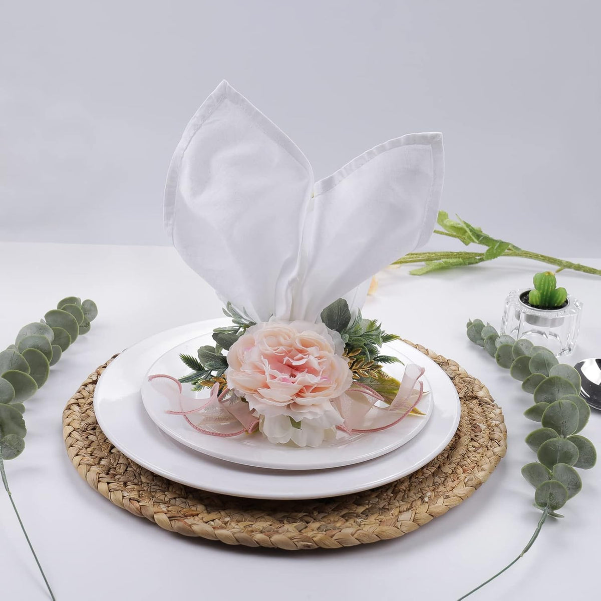 Flower Rose Napkin Rings Set of 4, Handmade Napkin Ring Holders Handcrafts Plant with Leaves Napkin Rings for Thanksgiving Day, Weddings, Family Dinners,Parties or Napkins (Pink Rose)