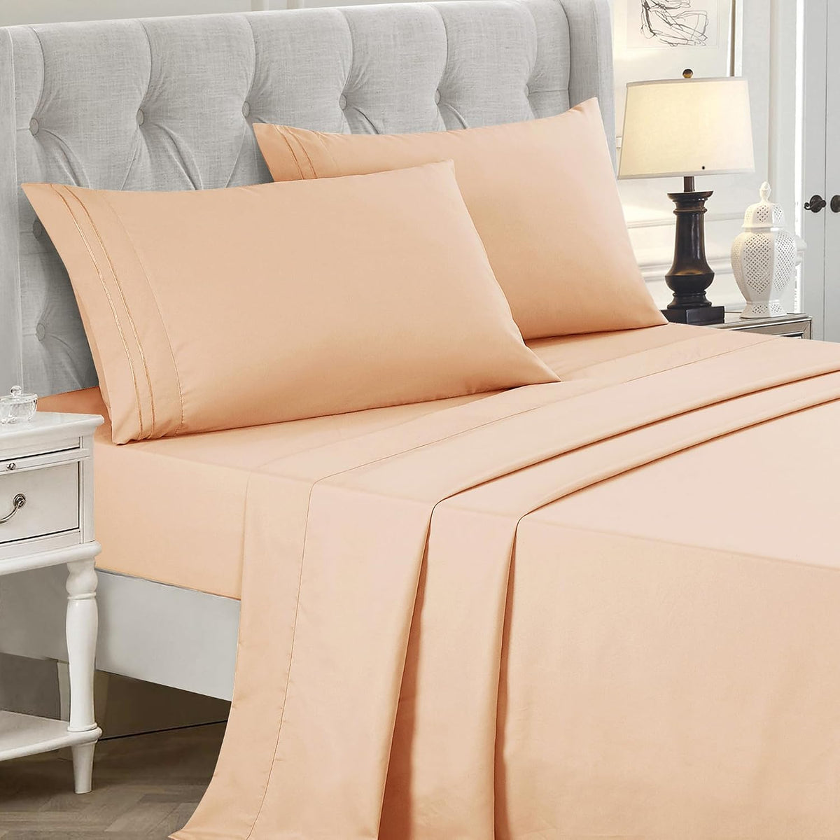 4-Piece Peach Sheet Set Full Size with Flat Sheet, Fitted Sheet, and Pillowcases