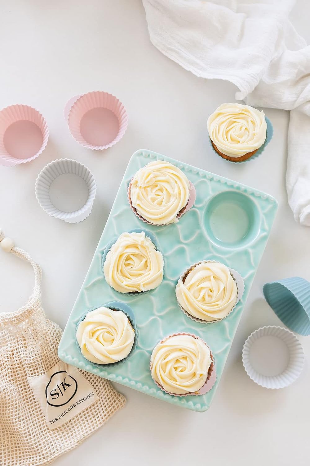 Reusable Silicone Baking Cup Silicone Muffin Liners for Cupcakes, BPA Free, Regular, 24 Pack, Pink Gray Blue